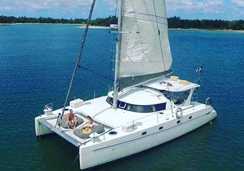 luxury bali yacht